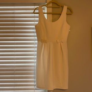 White sleeveless dress